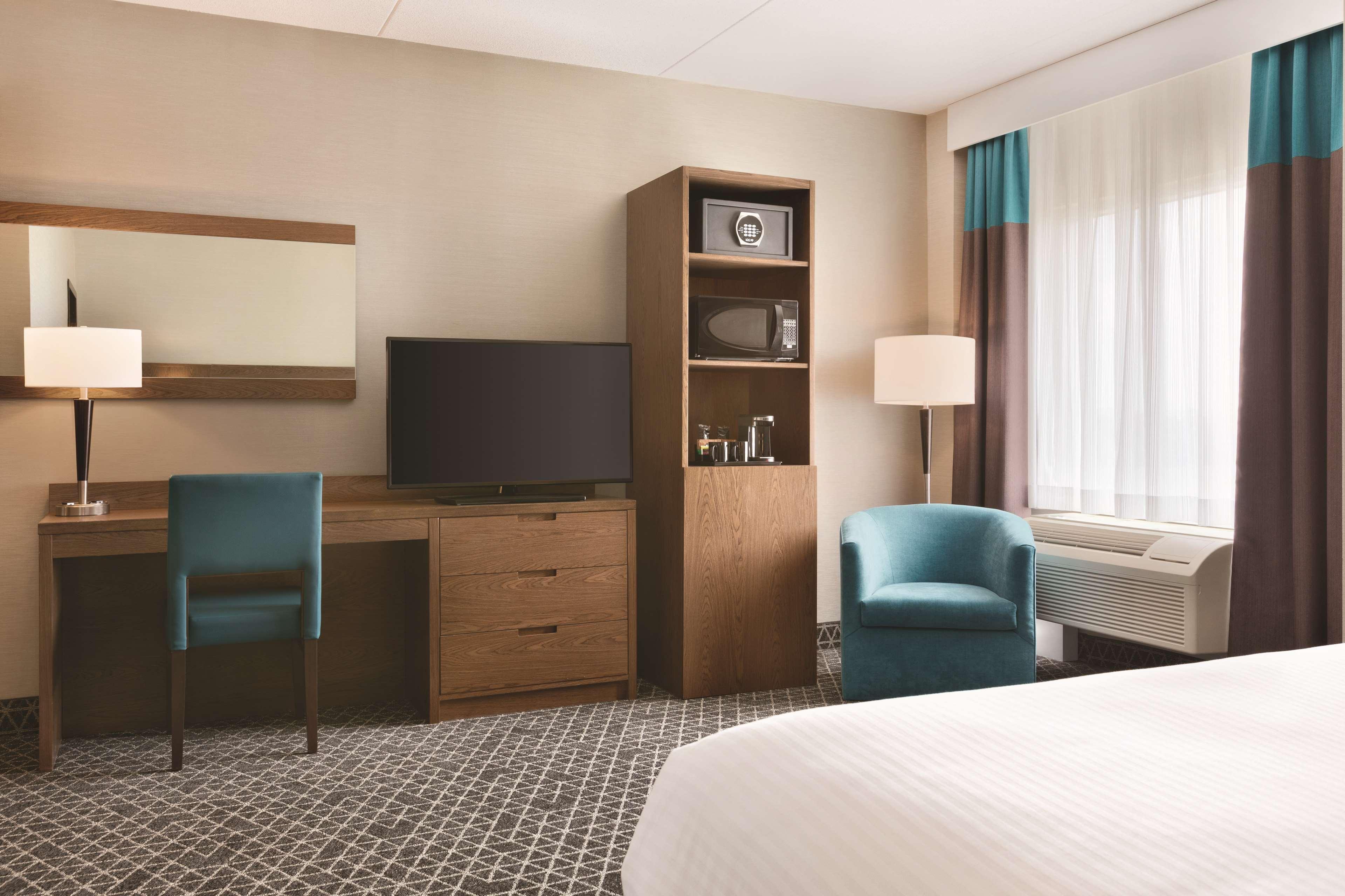 Park Inn By Radisson Brampton, On Dış mekan fotoğraf
