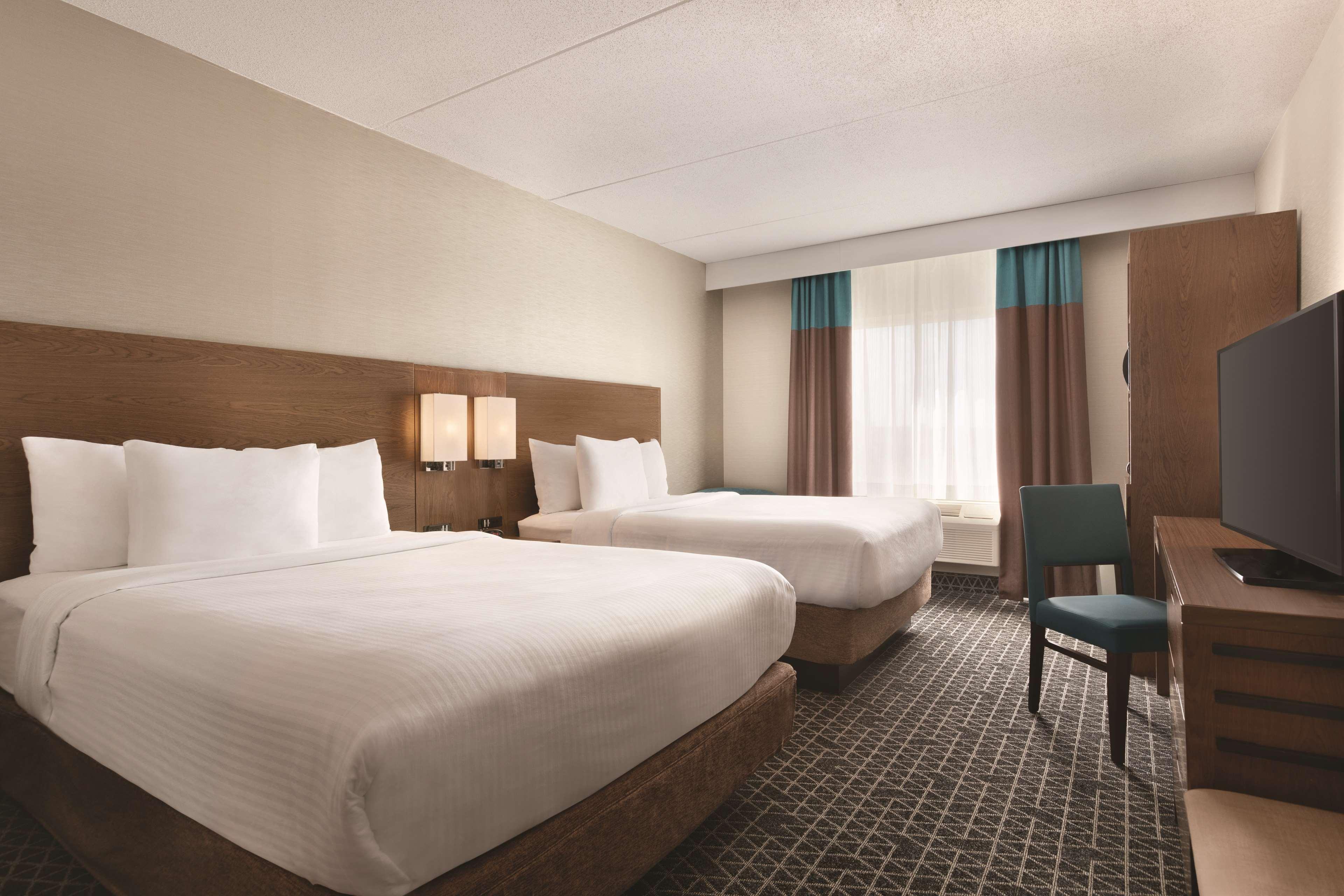 Park Inn By Radisson Brampton, On Dış mekan fotoğraf