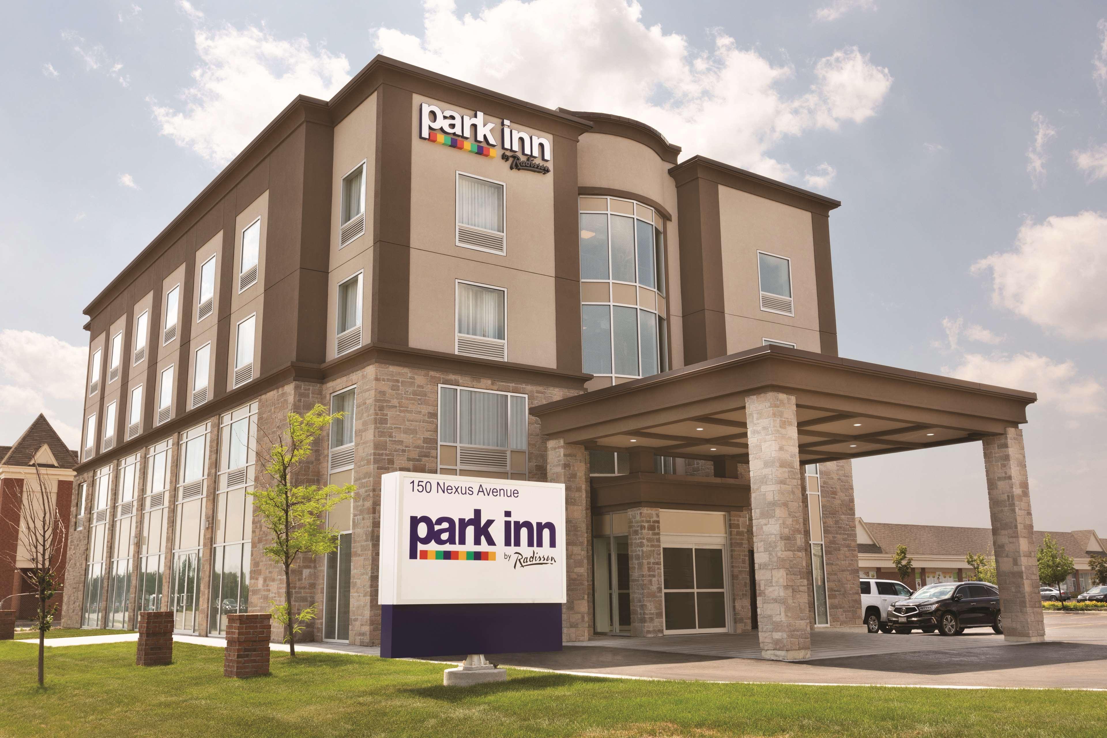 Park Inn By Radisson Brampton, On Dış mekan fotoğraf